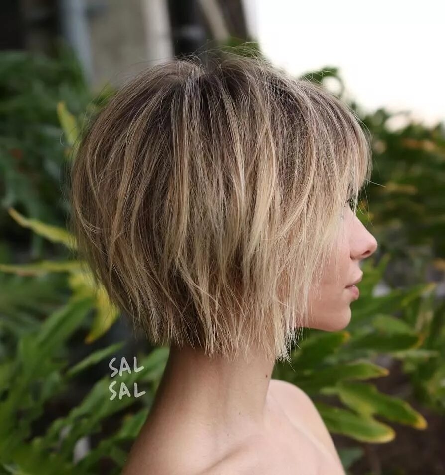 Рваное каре на короткие волосы фото 70 Cute and Easy-To-Style Short Layered Hairstyles for 2024 Short hair with laye