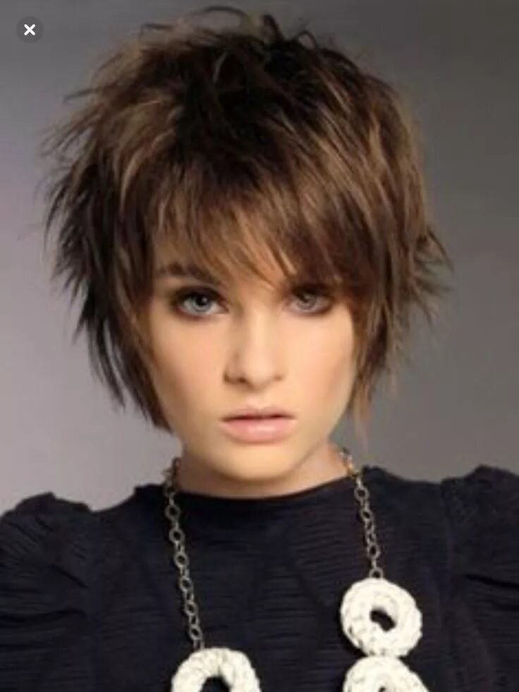 Рваные короткие стрижки для женщин Pin on HAIR Hairstyles for thin hair, Medium hair styles, Short wigs